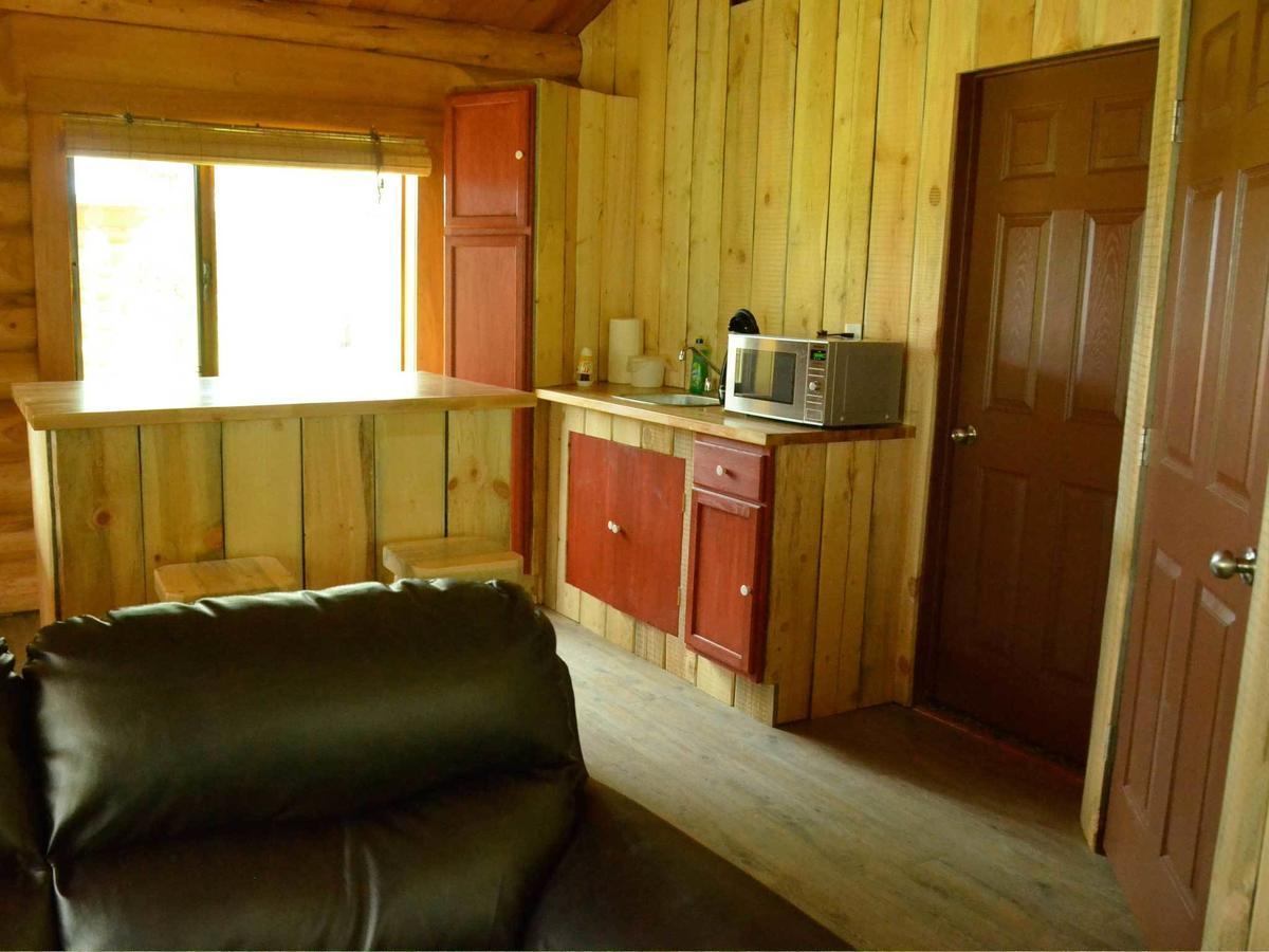 Rock Lake Lodge Rock Lake Lodge Provincial Park المظهر الخارجي الصورة