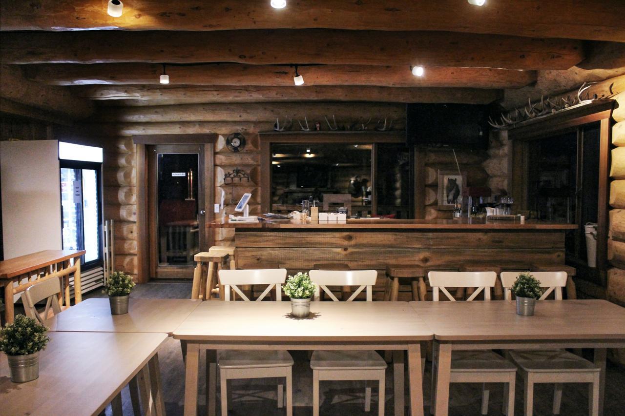 Rock Lake Lodge Rock Lake Lodge Provincial Park المظهر الخارجي الصورة